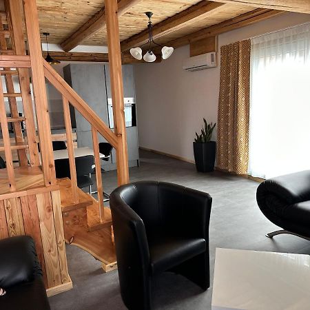 1852 Landgasthof- Ferienwohnung Elze Bagian luar foto
