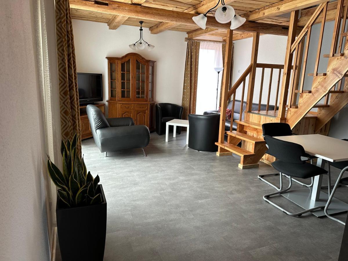 1852 Landgasthof- Ferienwohnung Elze Bagian luar foto