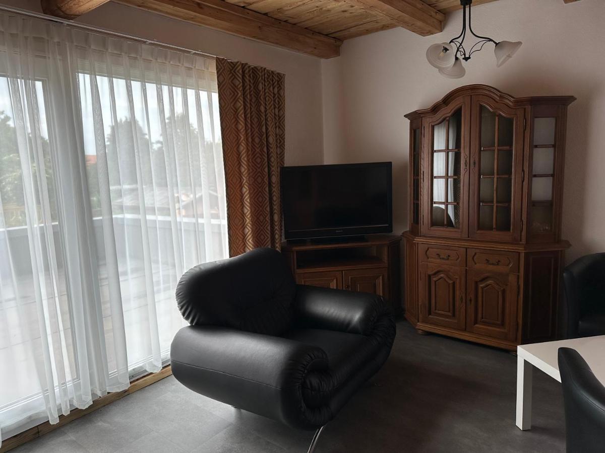 1852 Landgasthof- Ferienwohnung Elze Bagian luar foto